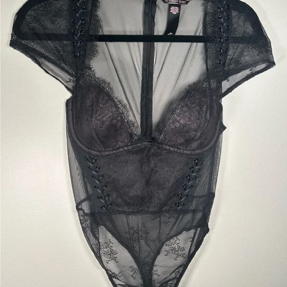 Victoria secret lace gothic mesh bodysuit M - Picture 2 of 4